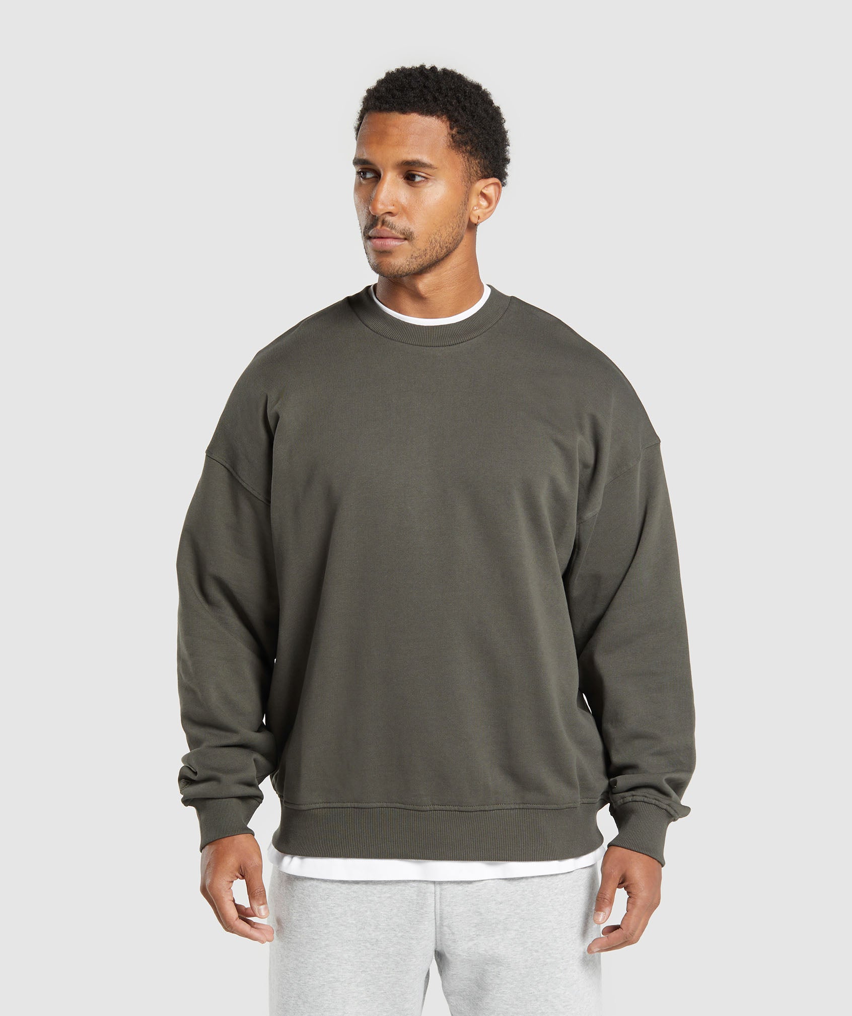 Rest Day Essentials Crew Strength Green