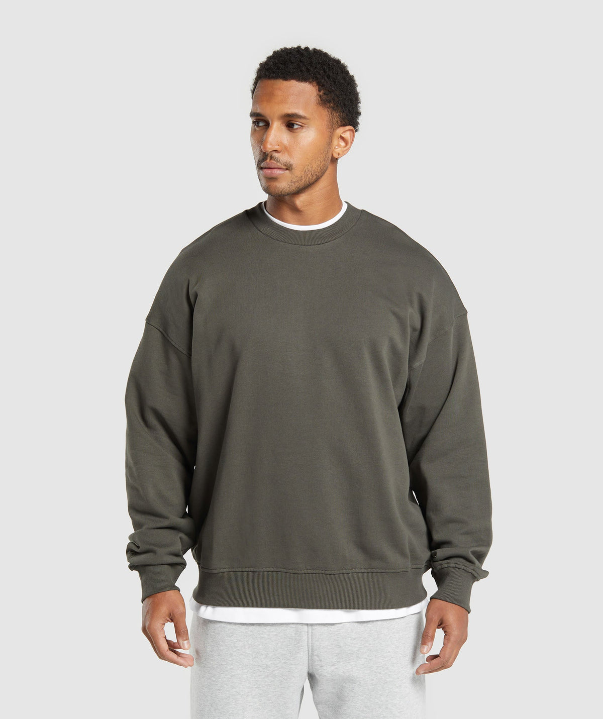 Rest Day Essentials Crew Strength Green
